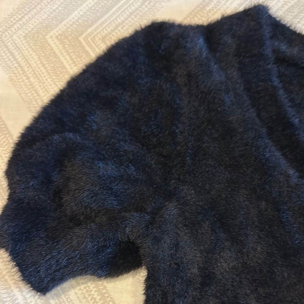 Katie J NYC Girls Black Fuzzy Short-sleeve Button Down Sweater - Size L - Picture 3 of 6